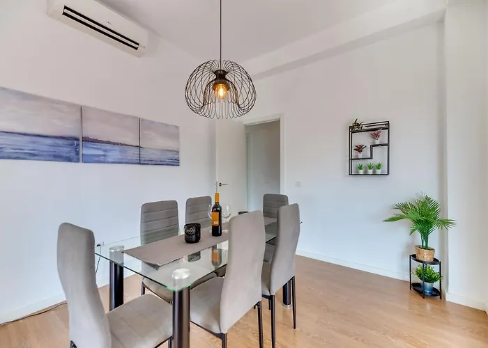 Lxr Vistahermossa 3bdr. Next To Sea Apartment *